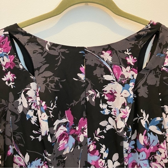 Torrid Black Floral Georgette Flutter Sleeve Mini Dress Size 10 - Picture 3 of 13